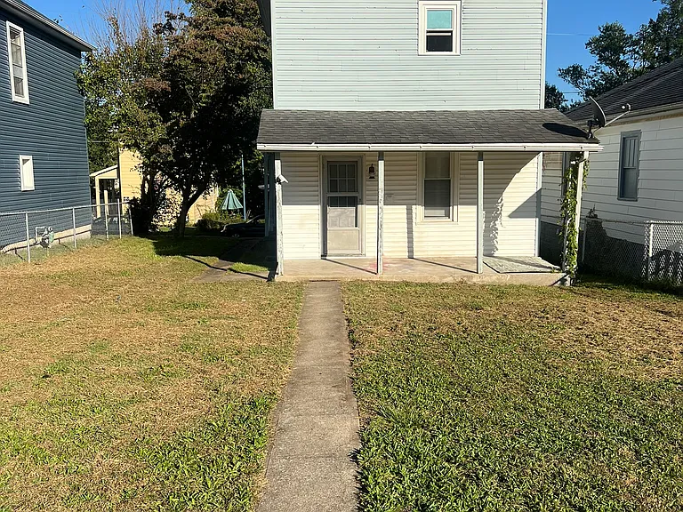 521 Spangler Dr — Photo 2