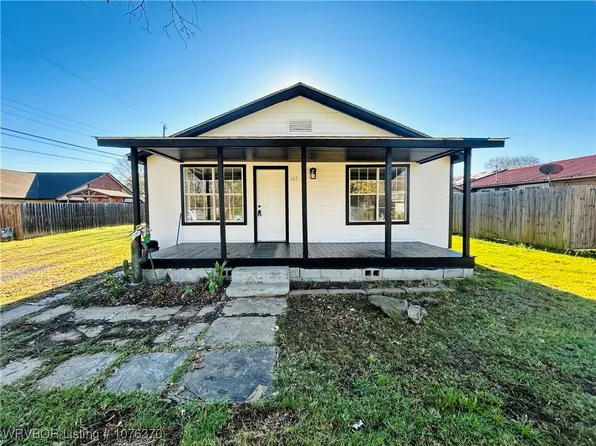 107 Austin St, Poteau, OK 74953