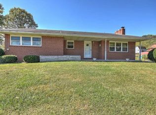 387 Manville Rd, Gate City, VA 24251