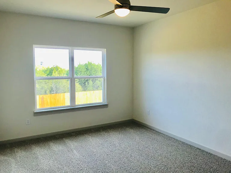 7721 Lowenfield Dr — Photo 12