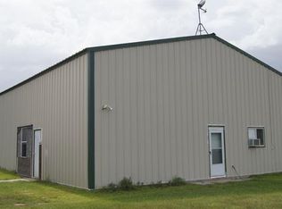 364 N County Line Rd UNIT B, Elgin, TX 78621