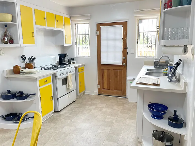 1720 Silver Ave SE #1 — Photo 6