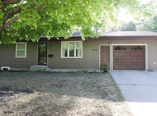 1908 N 7th St, Estherville, IA 51334