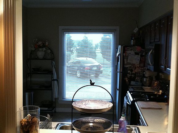 5th image of 609 Boyd Mill Ave APT 6