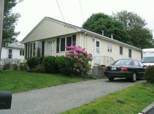16 Valley St, Cumberland, RI 02864