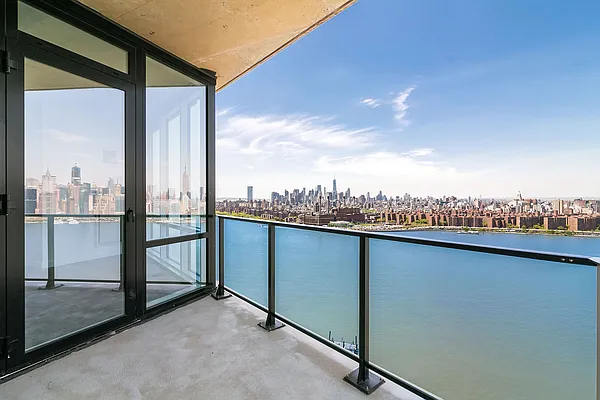 Rented by Compass | media 42