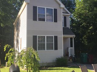 11 E 19th St, Lowell, MA 01850
