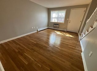 91 Bronson Ave APT 12, Meriden, CT 06451