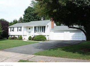 954 Ott Dr, Cheshire, CT 06410