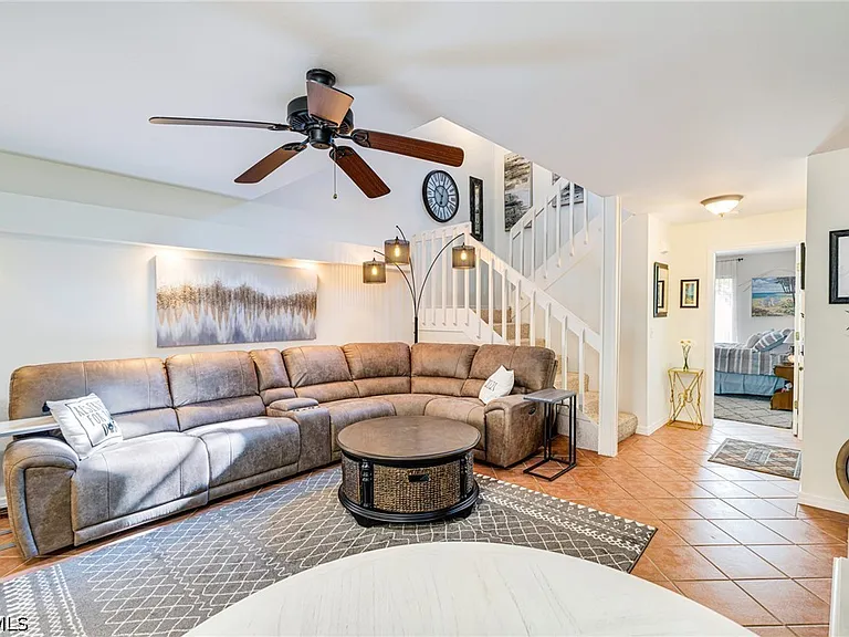 13740 Downing Ln #5 — Photo 6