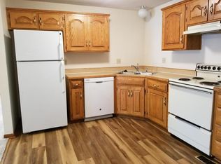 813 1/2 8th St, Baldwin City, KS 66006