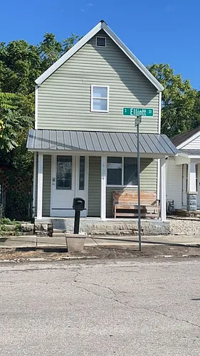 424 S Elliott St Photo 1
