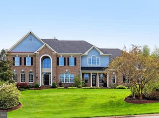 10717 Ox Croft Ct, Fairfax Station, VA 22039