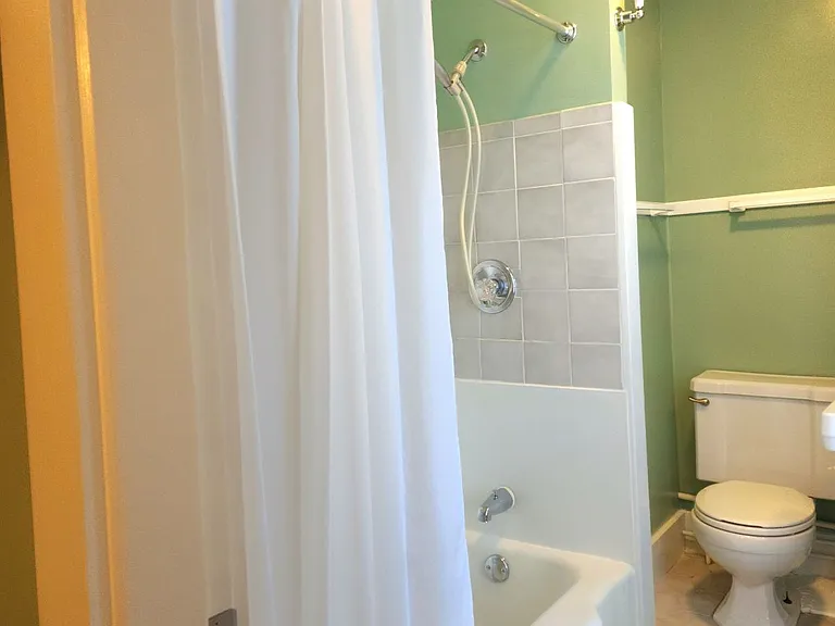 47 Saint Lawrence St #5 — Photo 7