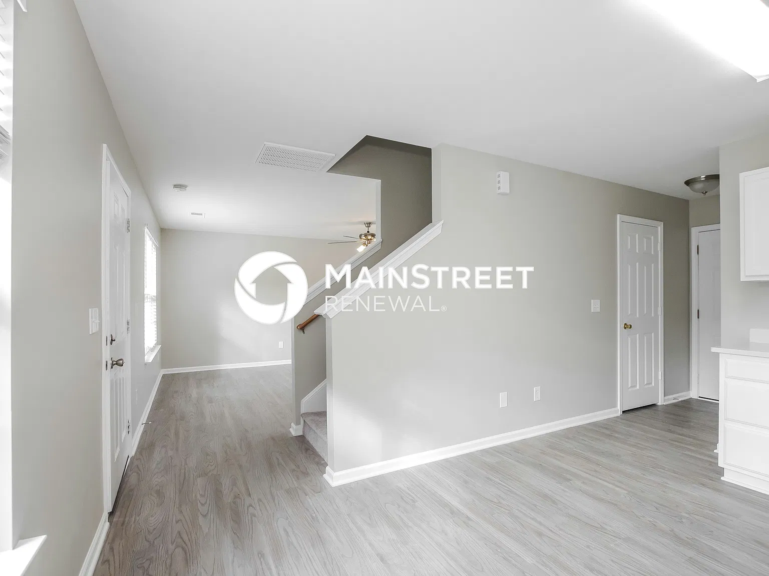 6919 Maddox Ct — Photo 4