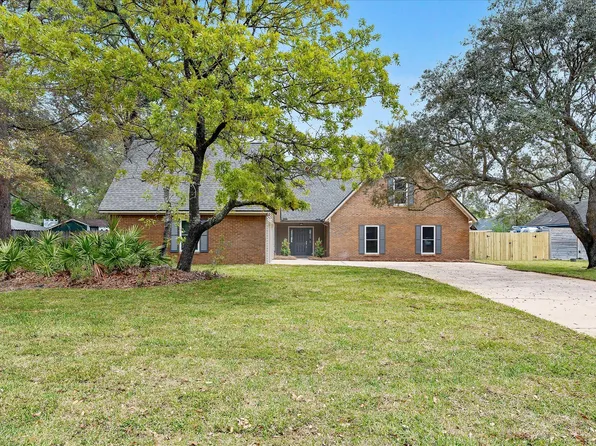 7 Hampton Cir, Niceville, FL 32578