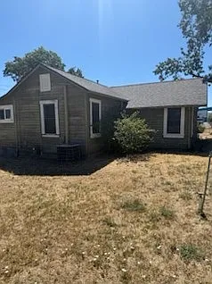 17 Maple St — Photo 4
