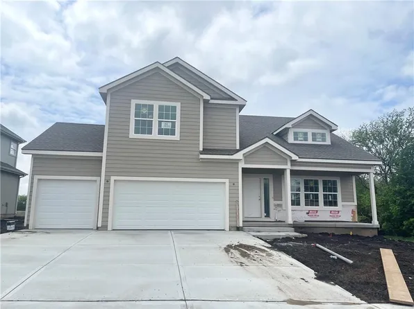 1520 N 162nd Cir, Basehor, KS 66007