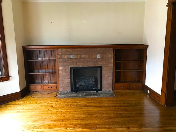 4th image of 428 S Humphrey Ave #1N