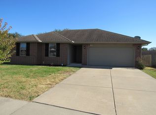 3214 W Webster St, Springfield, MO 65803