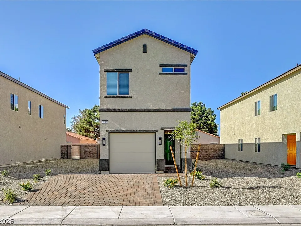 2124 Abraham Ave