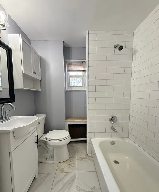 4 bed, 1200 sqft, $5,000 — Photo 4