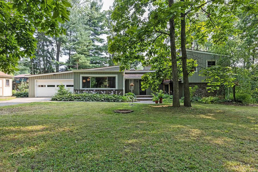 4337 Hollandia Ct photo 1