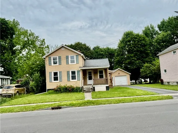 141 Cottage St, Auburn, NY 13021