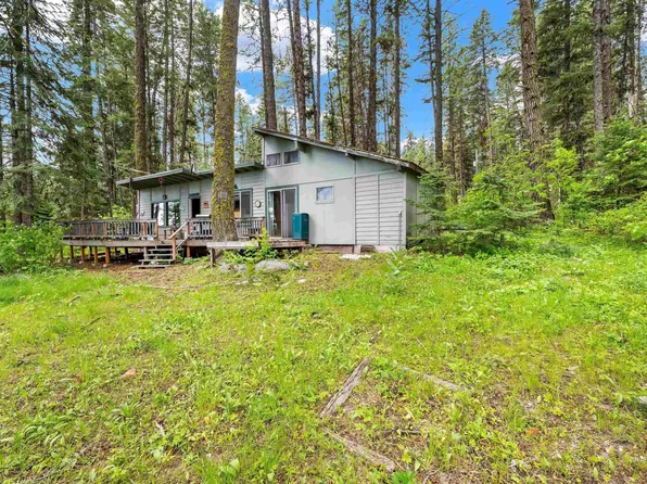 24 Pats Ln, Cascade, ID 83611
