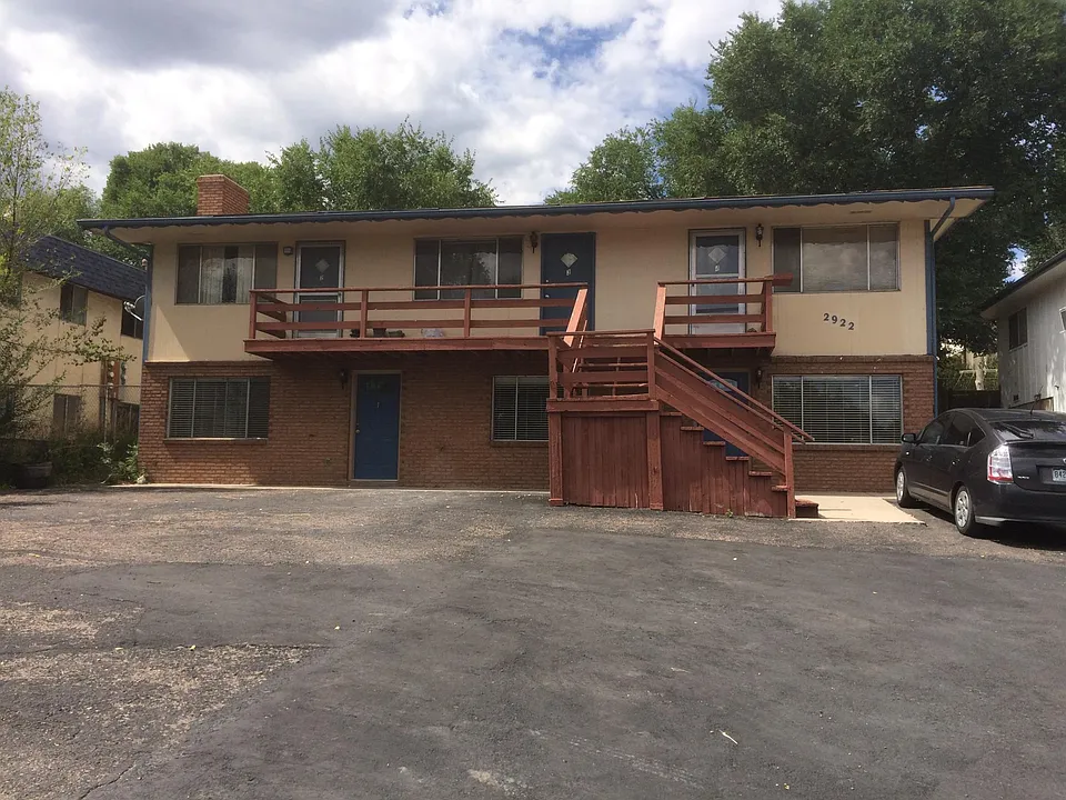 2922 Sage St #3