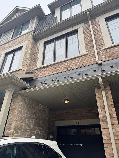 Building Photo - 41 Folcroft St