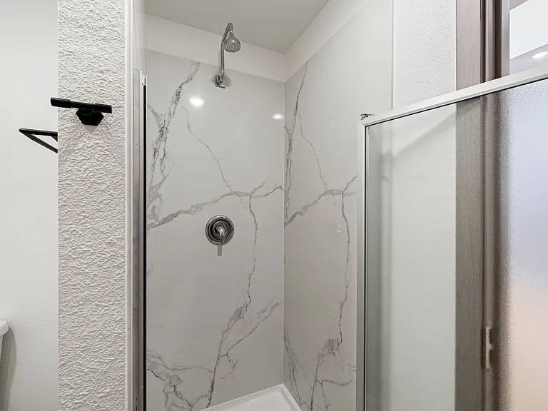 313 D St — Photo 29
