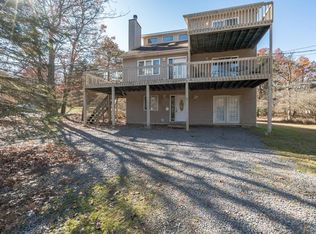 82 Lindbergh Cir, Albrightsville, PA 18210