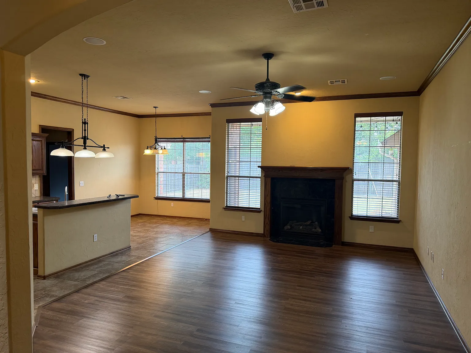 3 bed, 1639 sqft, $1,850 — Photo 2
