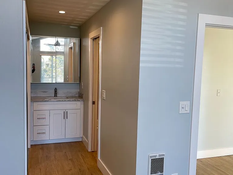 4902-4922 Charlene Circle — Photo 18