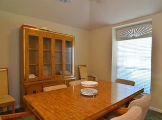 922 Riverside Dr, Alvin, TX 77511