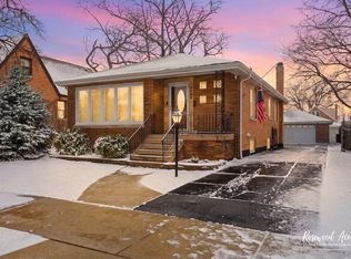 7329 W 55th Pl, Summit Argo, IL 60501