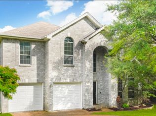 830 Amberstone Dr, San Antonio, TX 78258