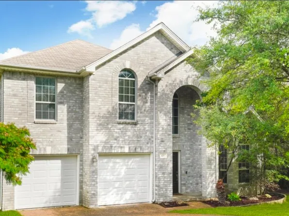 830 Amberstone Dr, San Antonio, TX 78258