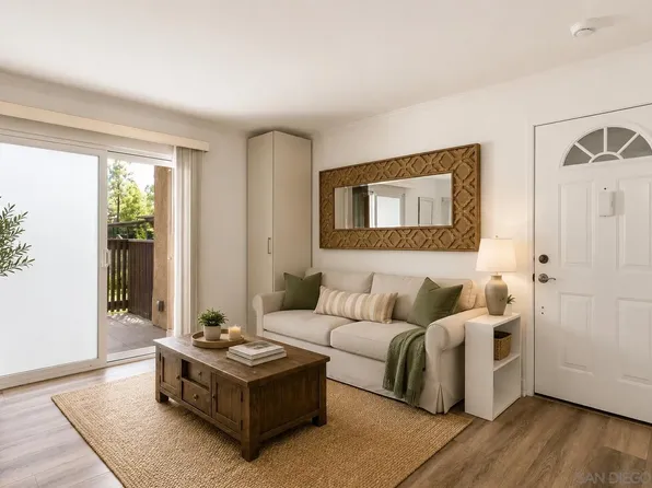 8581 Villa La Jolla Dr APT J, La Jolla, CA 92037