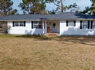 213 New Turner Dr, Swainsboro, GA 30401