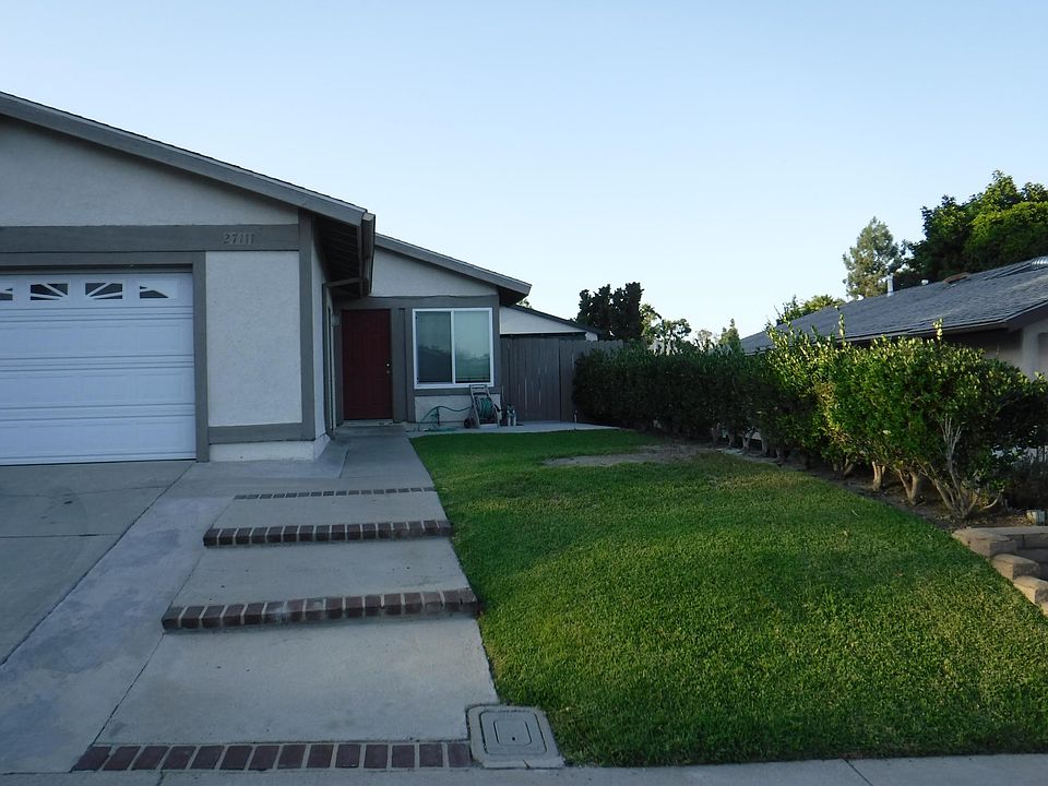 2nd image of 27111 Manzano