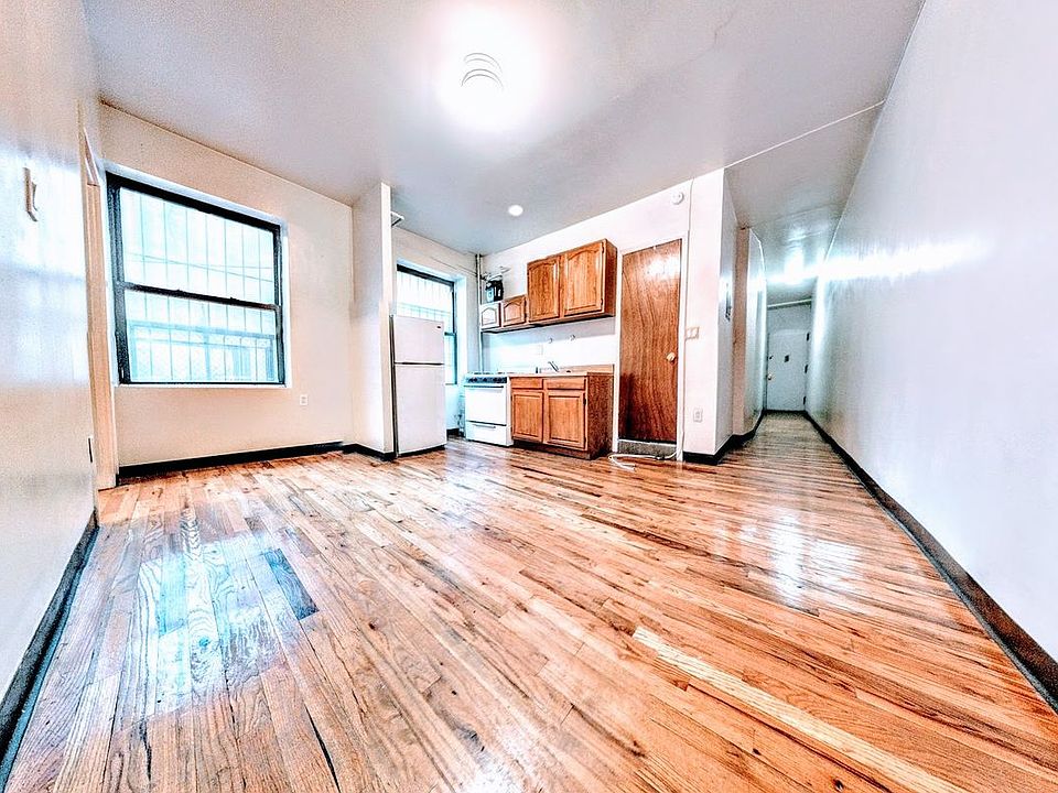 1st image of 328 E 14th St #2C