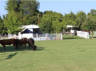 649 Wright Rd, Waxahachie, TX 75167