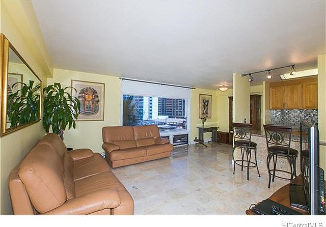 1st image of 910 Ahana St APT 607