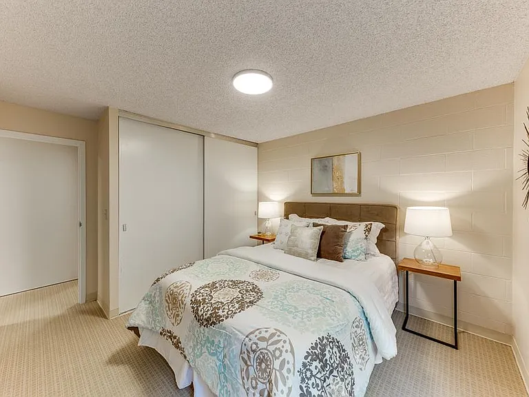 2x1 Model | Main Bedroom