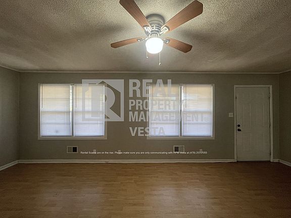 3rd image of 4328 Vallie Ct