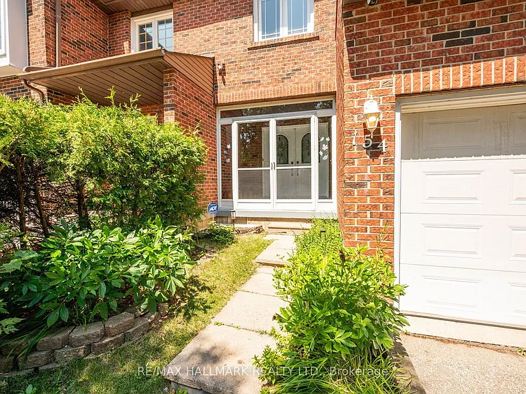 154 Robert Hicks Dr — Photo 3