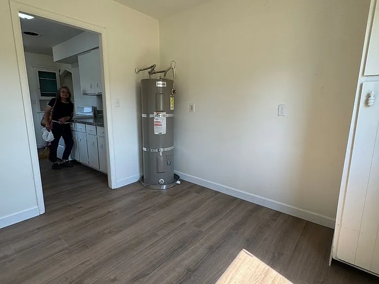 3535 Ocean Beach Hwy — Photo 9