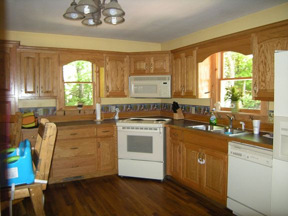 5th image of 654 Yunai Cir